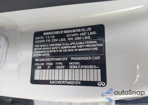 2017 Infiniti Qx30 Premium z USA, uszkodzony, nr VIN SJKCH5CR7HA031374